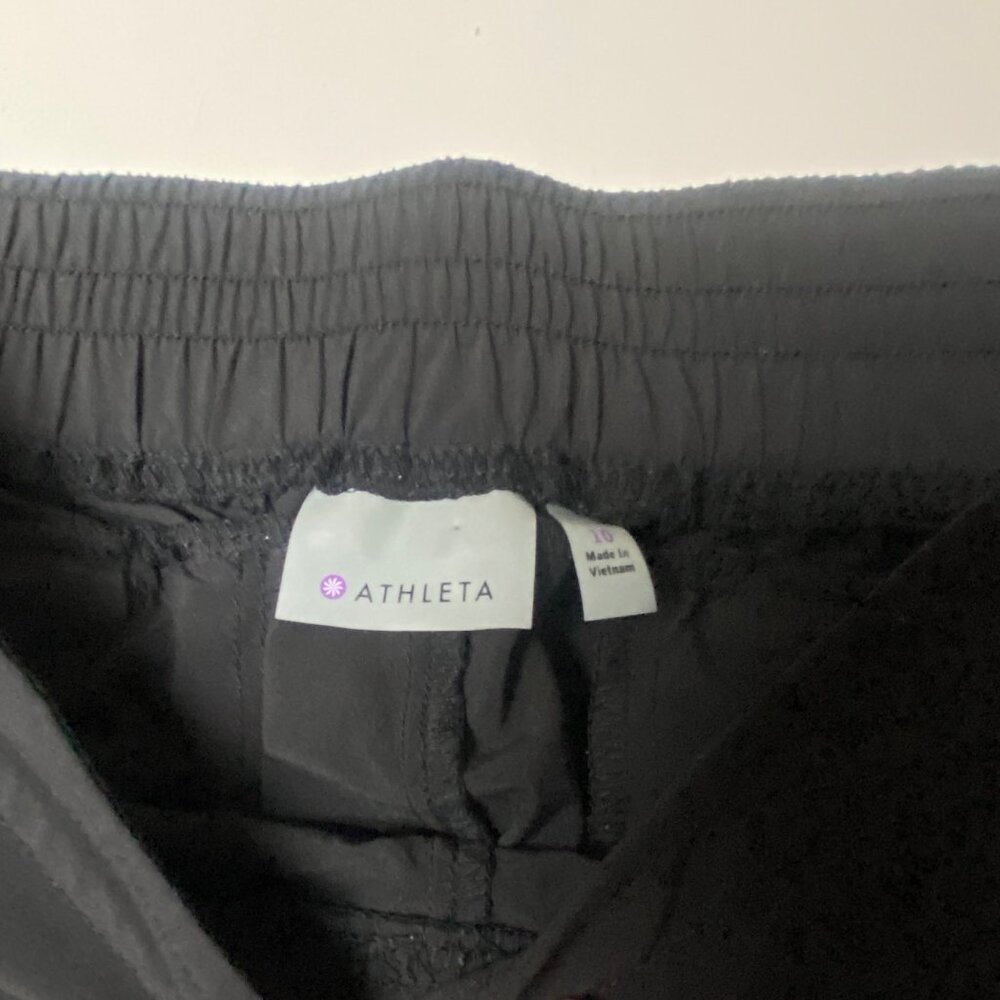 Athleta Black Cropped Ankle Pants - Picture 8 of 8